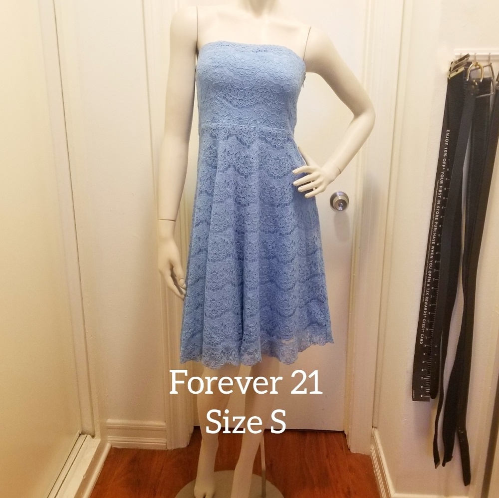 Forever 21 Vintage Lace Dress